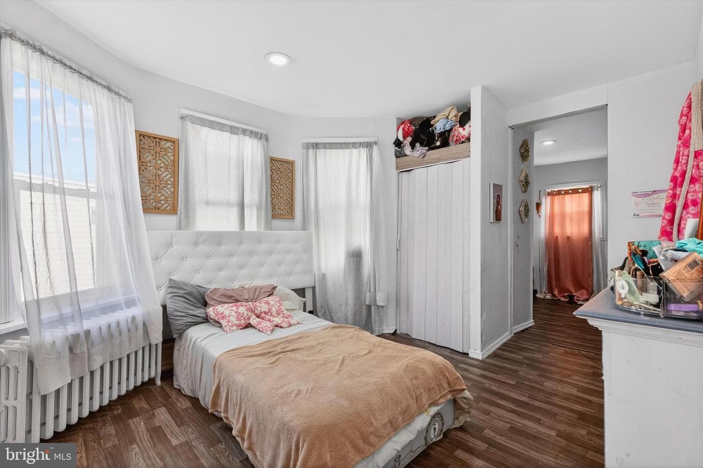 432 W Spring Street photo 13