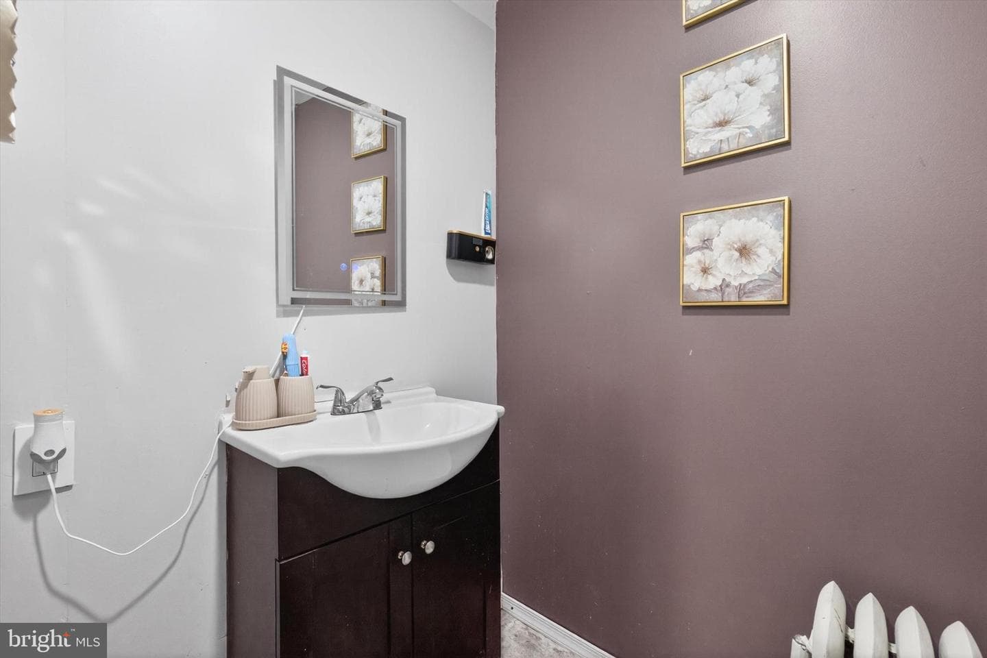 432 W Spring Street photo 17