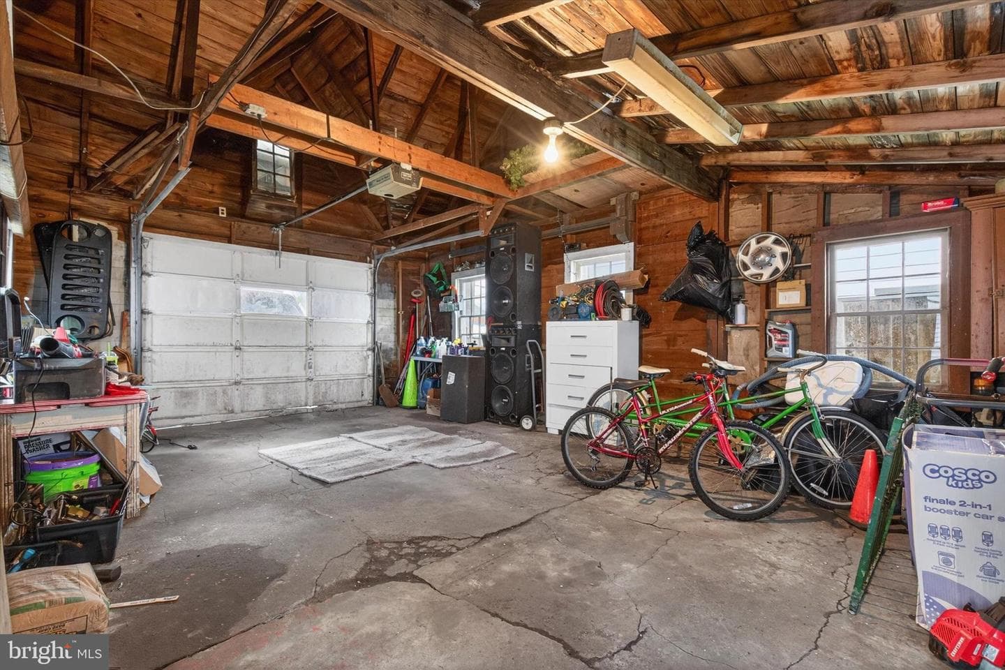 432 W Spring Street photo 31
