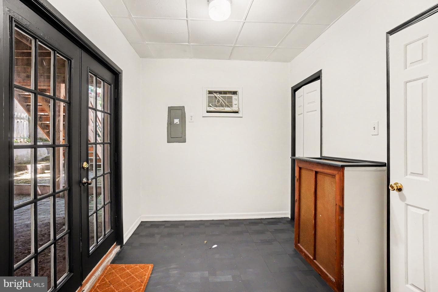 9 N 6th Street photo 12