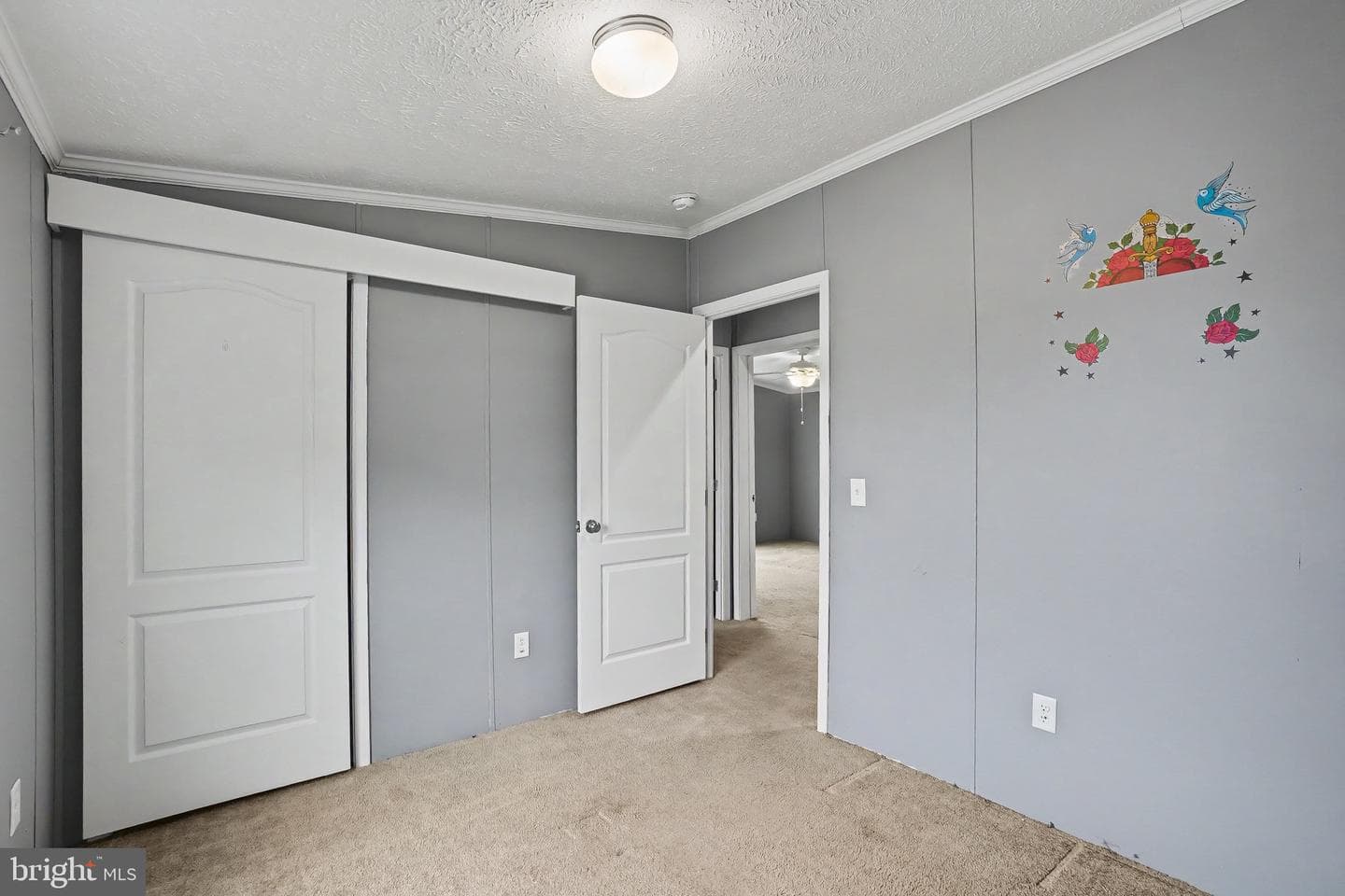 13 Frieden Manor photo 26