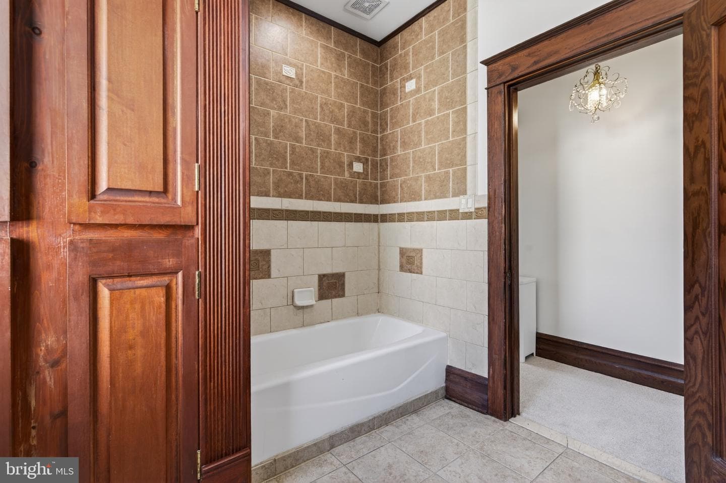 139 6th Street photo 43