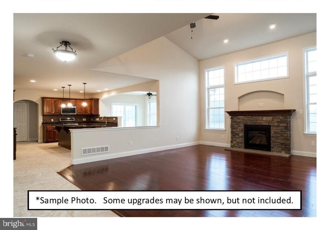 00 Cisella Drive photo 4