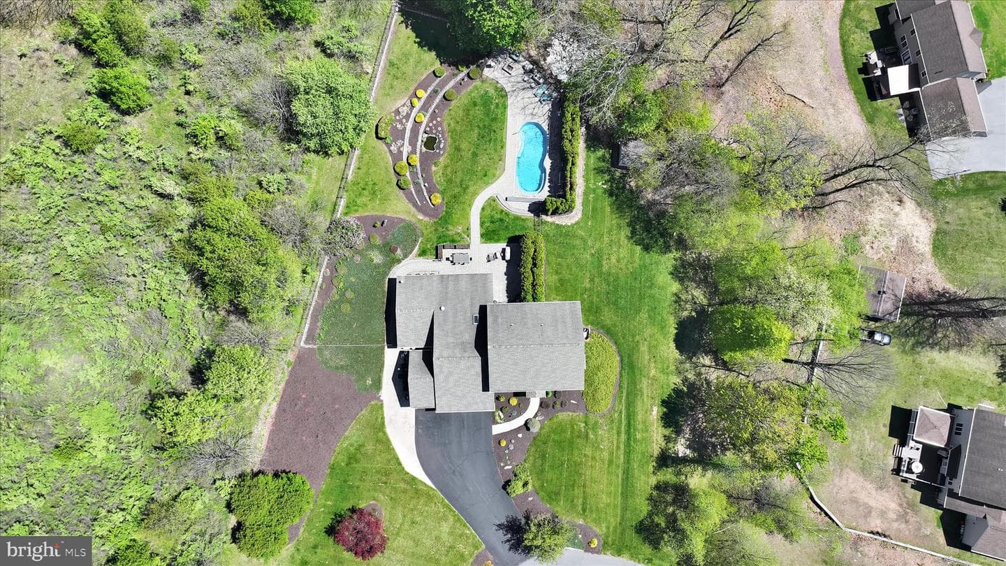 404 Concord Grn photo 3