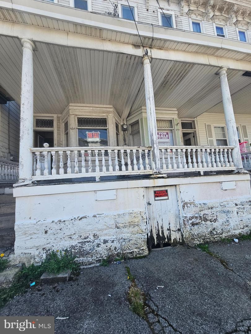 416 E Mahanoy St