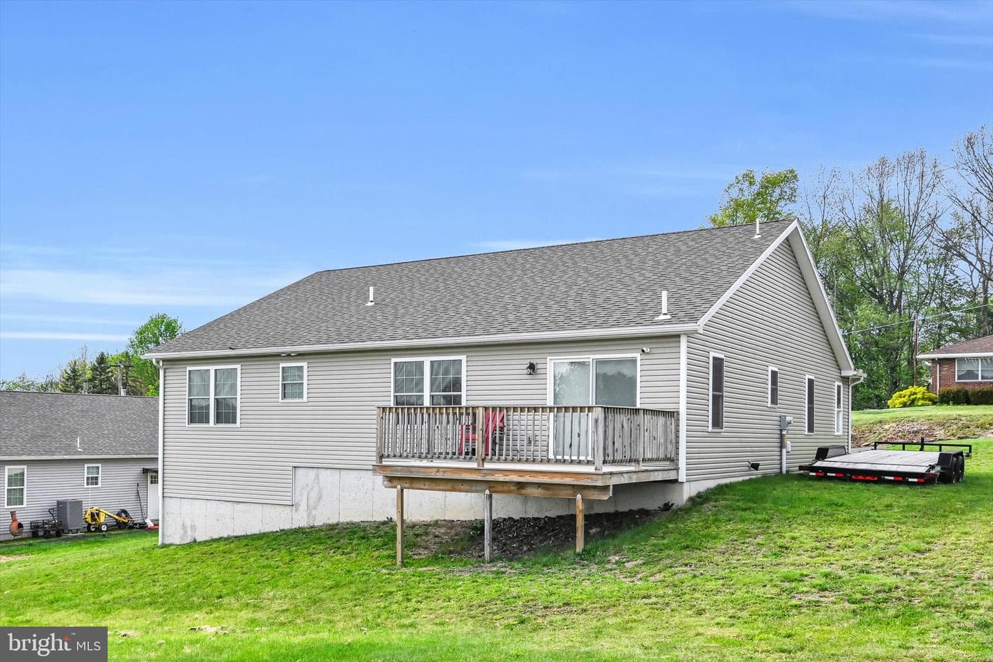 308 Oak Hill Street photo 28