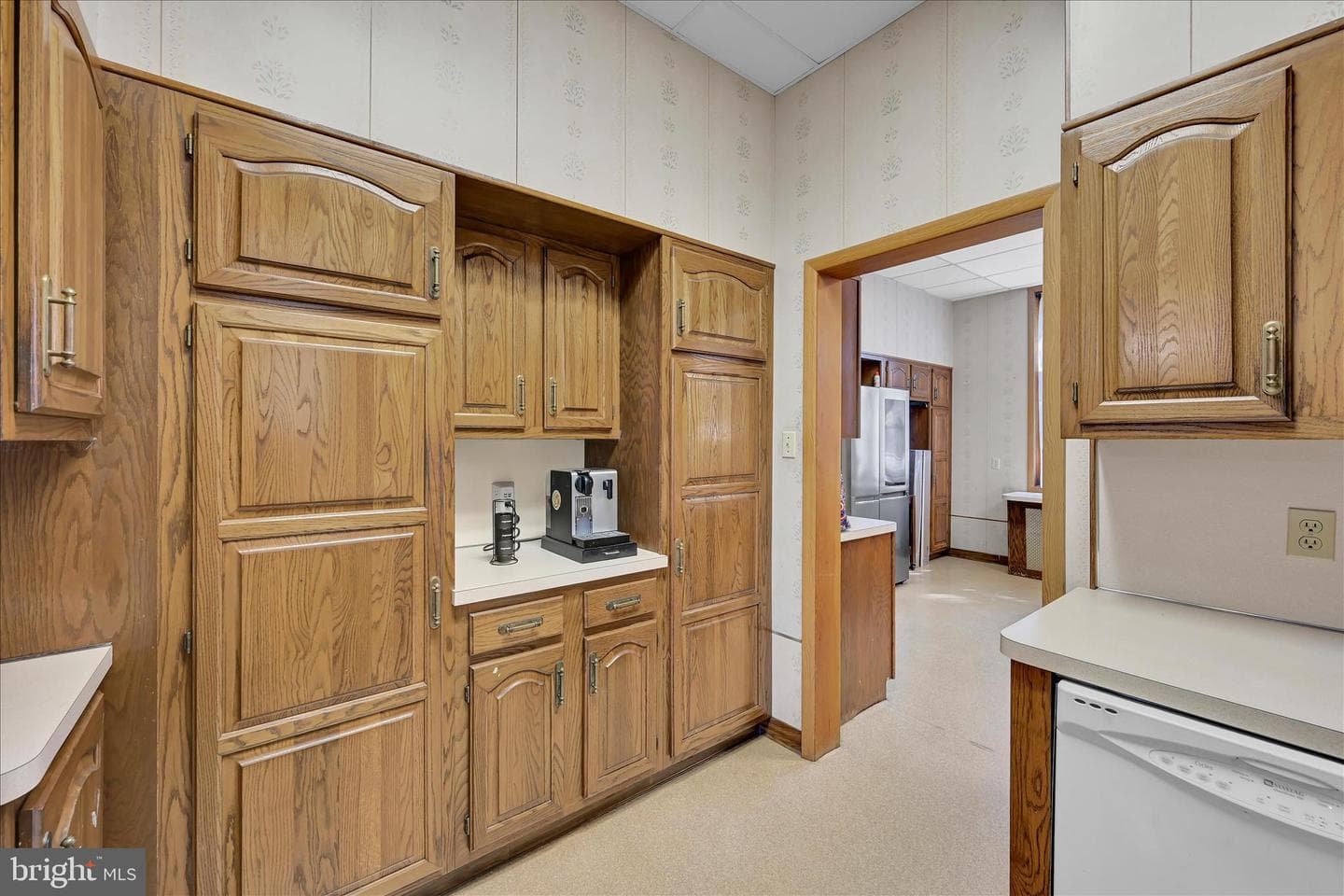 231 2nd Street photo 17