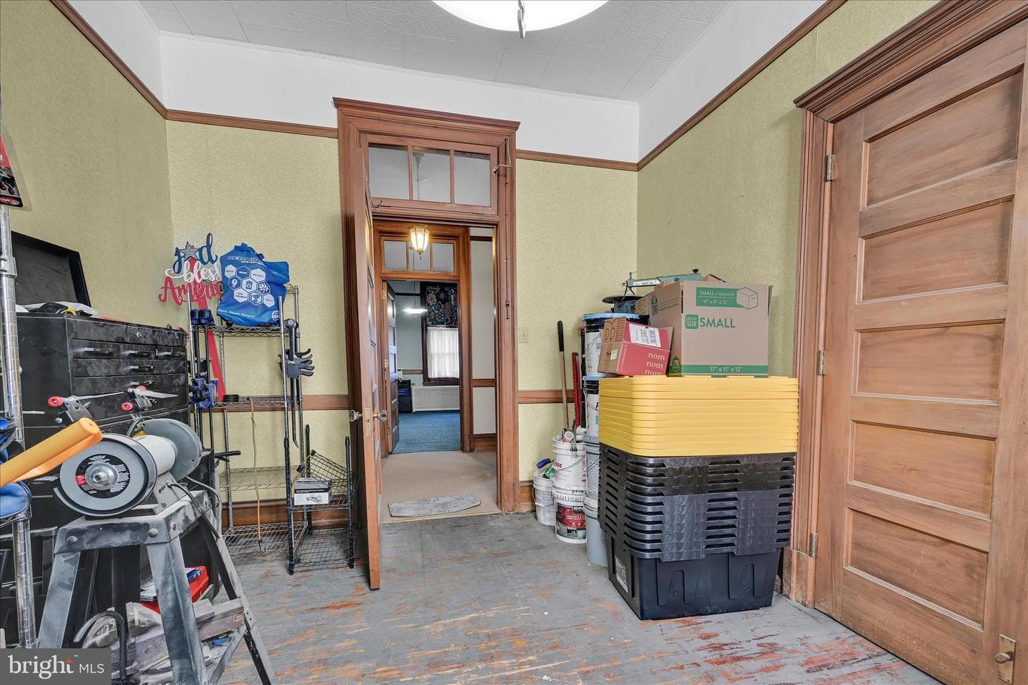 231 2nd Street photo 40