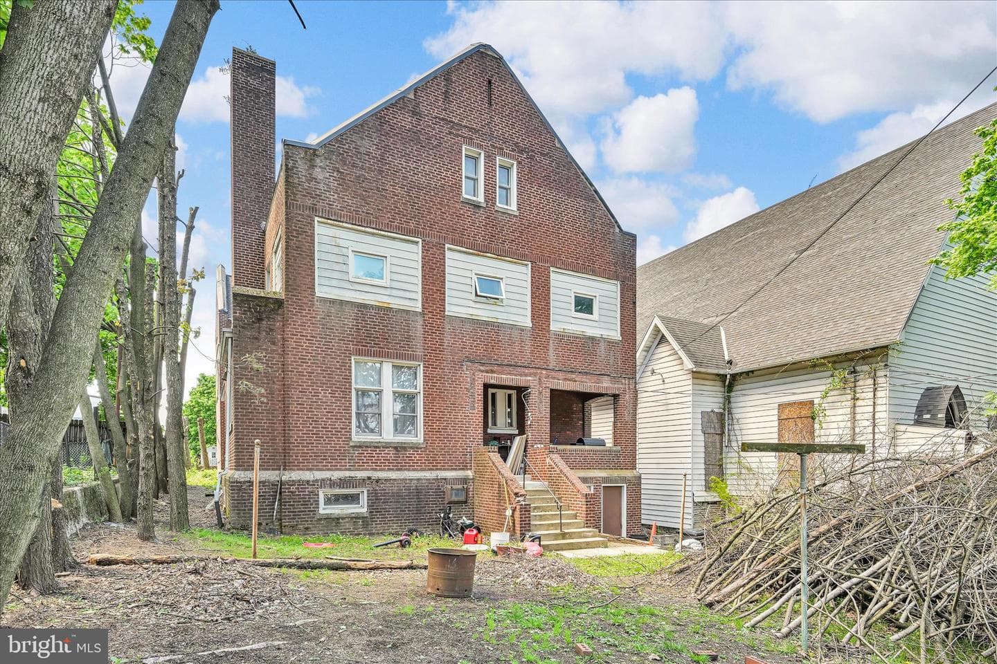 231 2nd Street photo 89