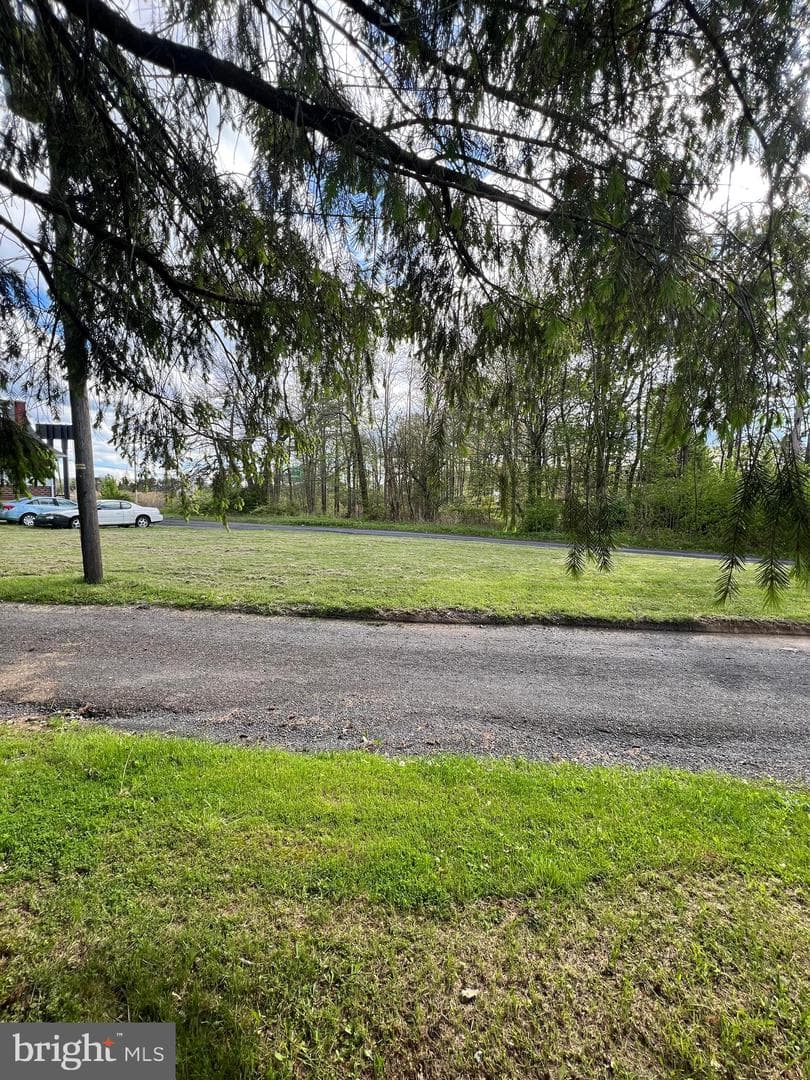 600 Altamont Boulevard photo 19