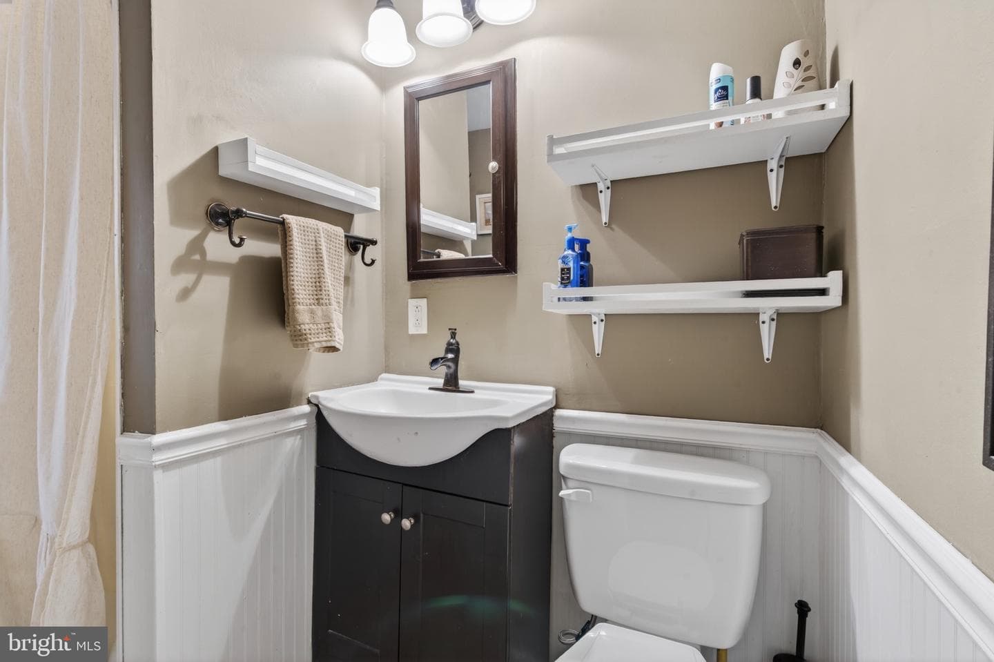 347 E Union Street photo 40