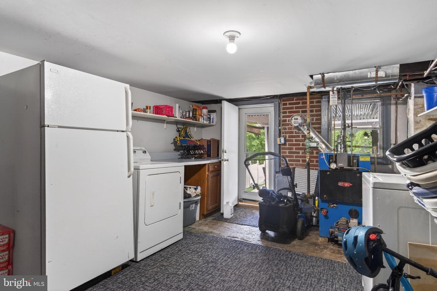 347 E Union Street photo 50