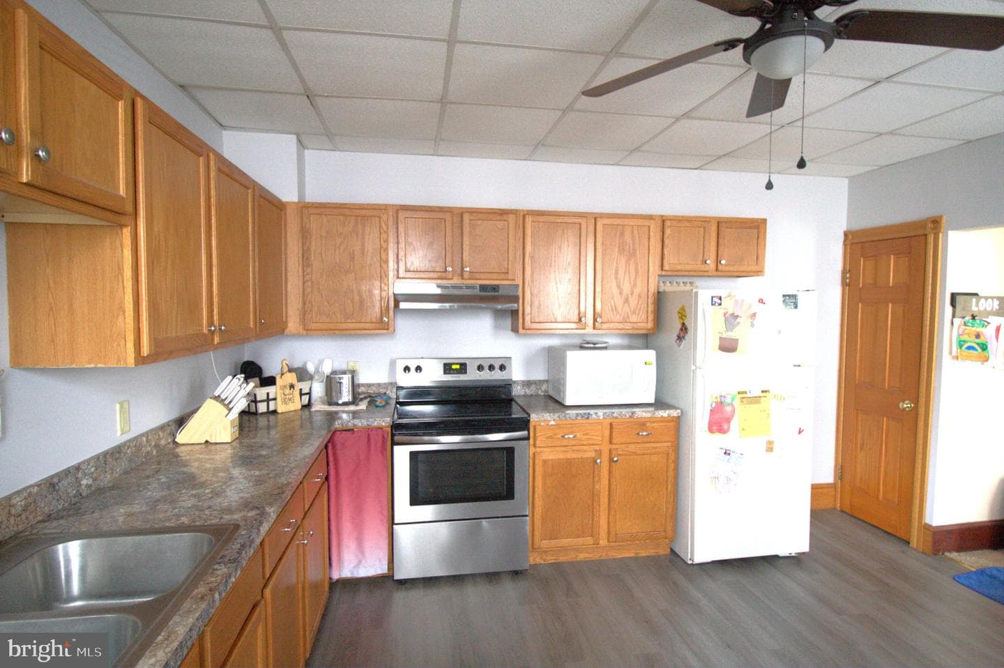 233 N Warren Street photo 17