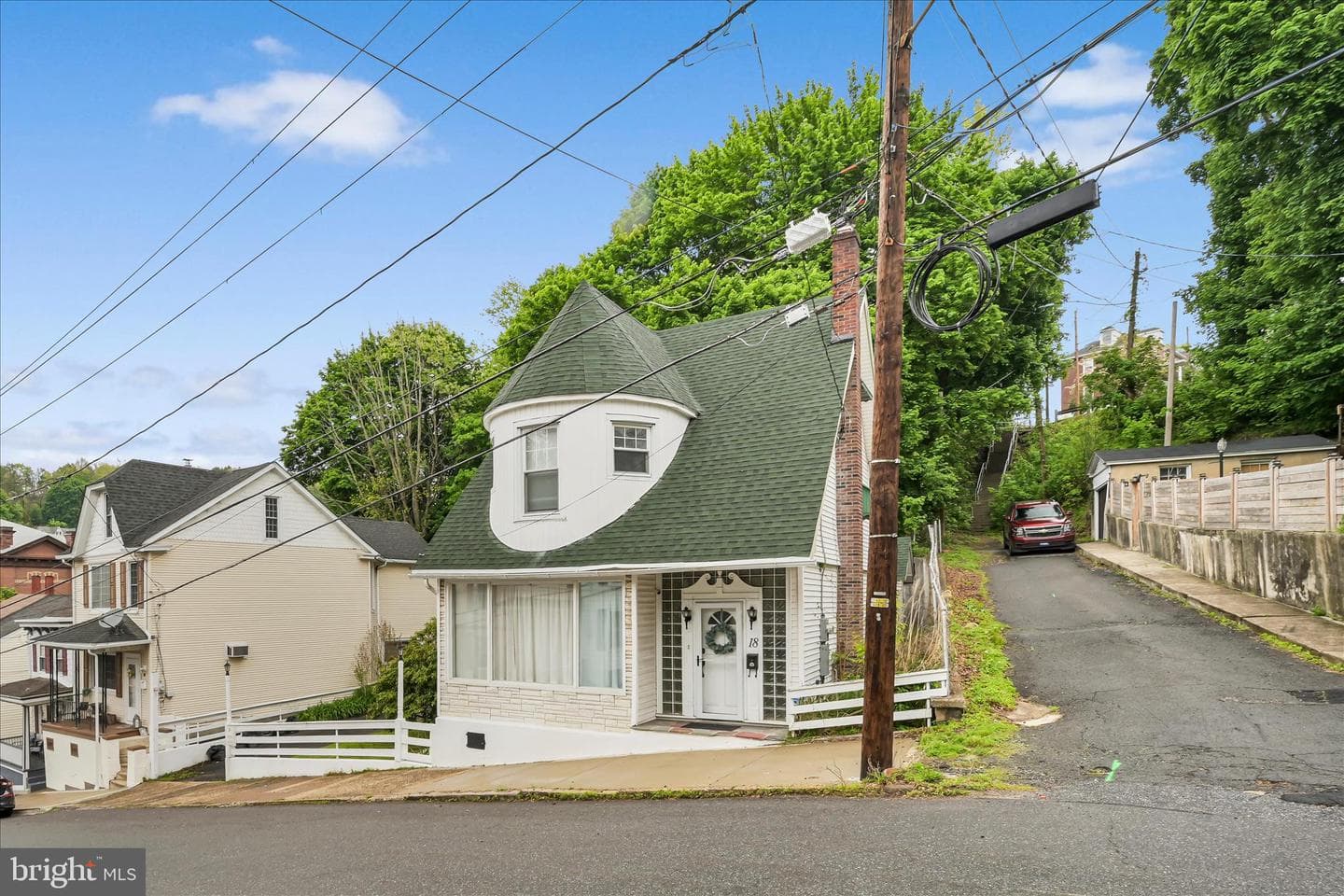 18 S Jackson Street photo 2