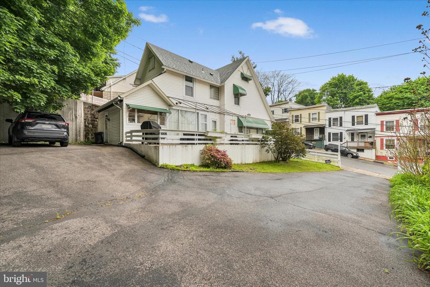 18 S Jackson Street photo 25