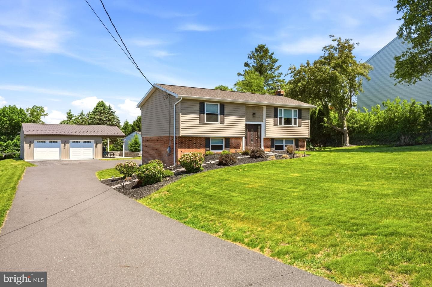 706 S Shawnee Drive, Auburn