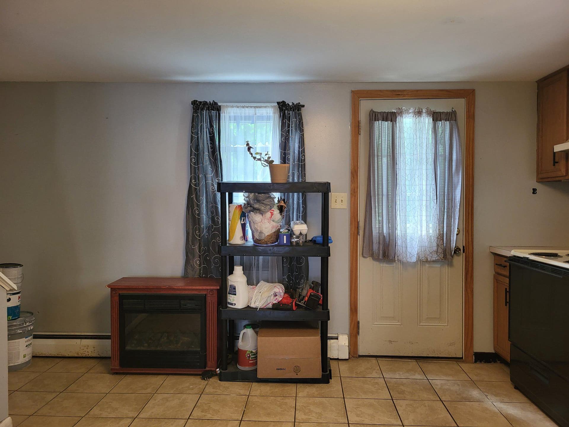 250 Van Gelder Street photo 12