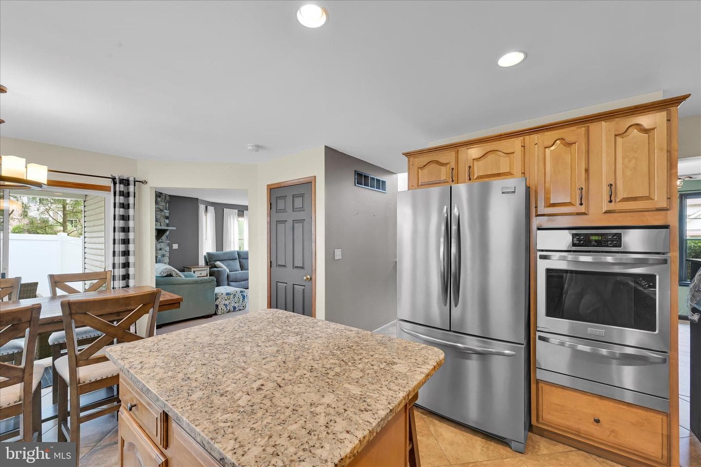 25 Tall Oaks Drive photo 16