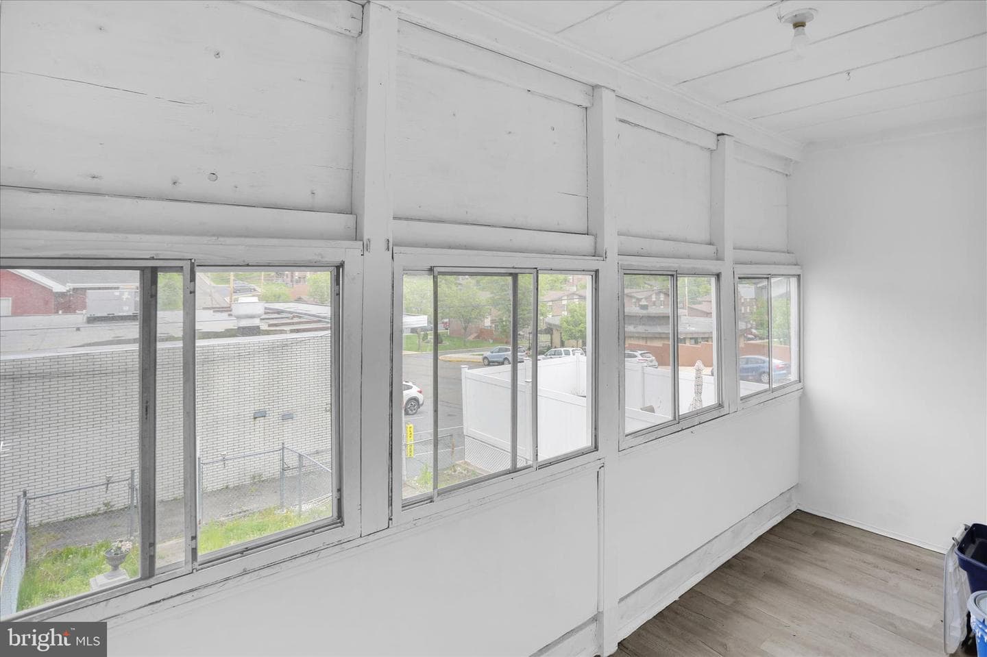 704 Laurel Boulevard photo 14