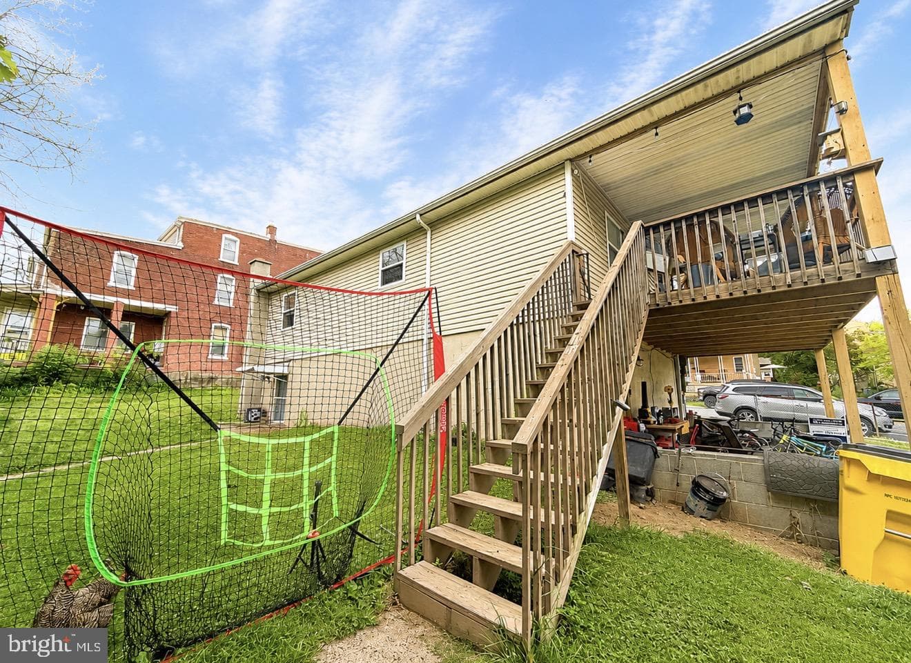 414 E Saint John photo 32