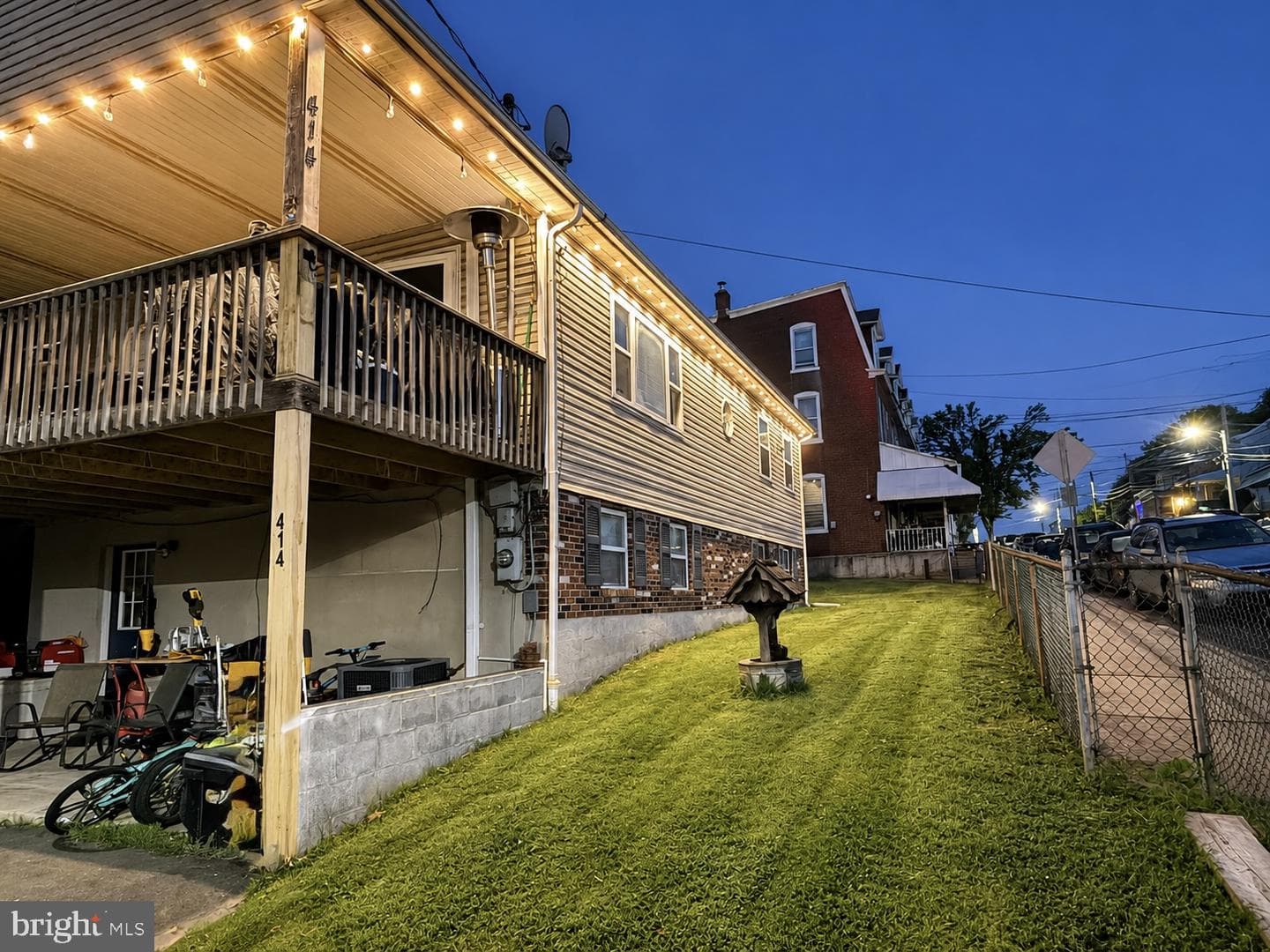 414 E Saint John photo 41