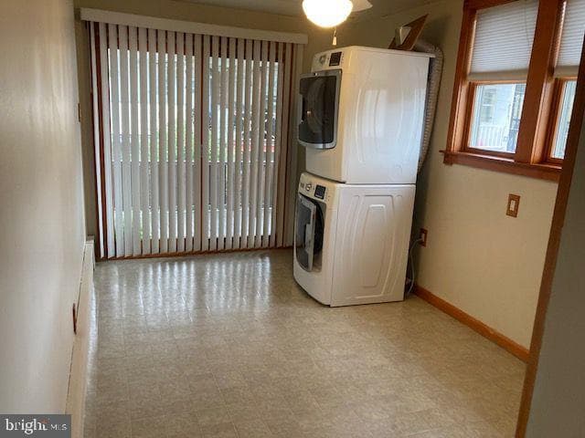 822 E Market Street photo 14