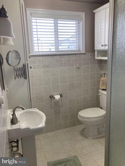 822 E Market Street photo 16