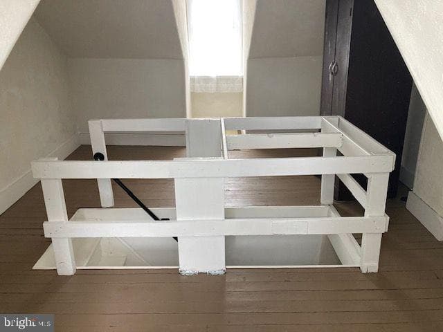 822 E Market Street photo 23