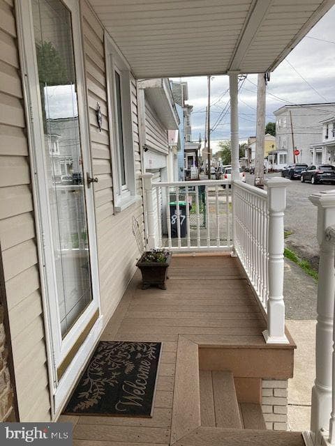 822 E Market Street photo 33