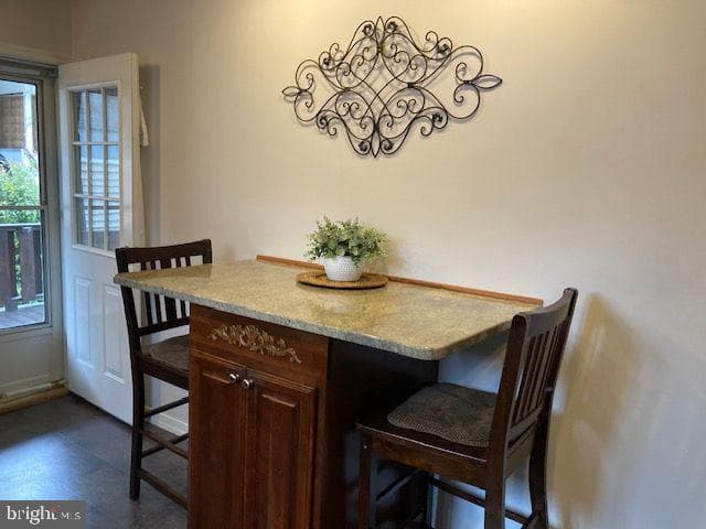 822 E Market Street photo 7