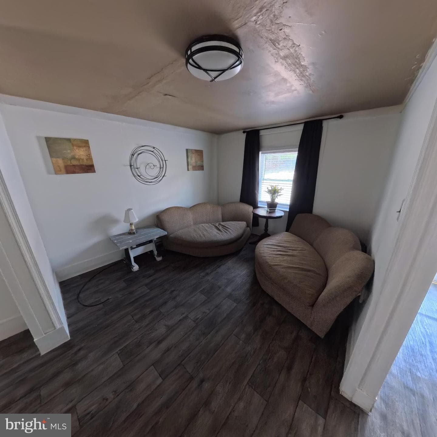 439 Morgan Avenue photo 3