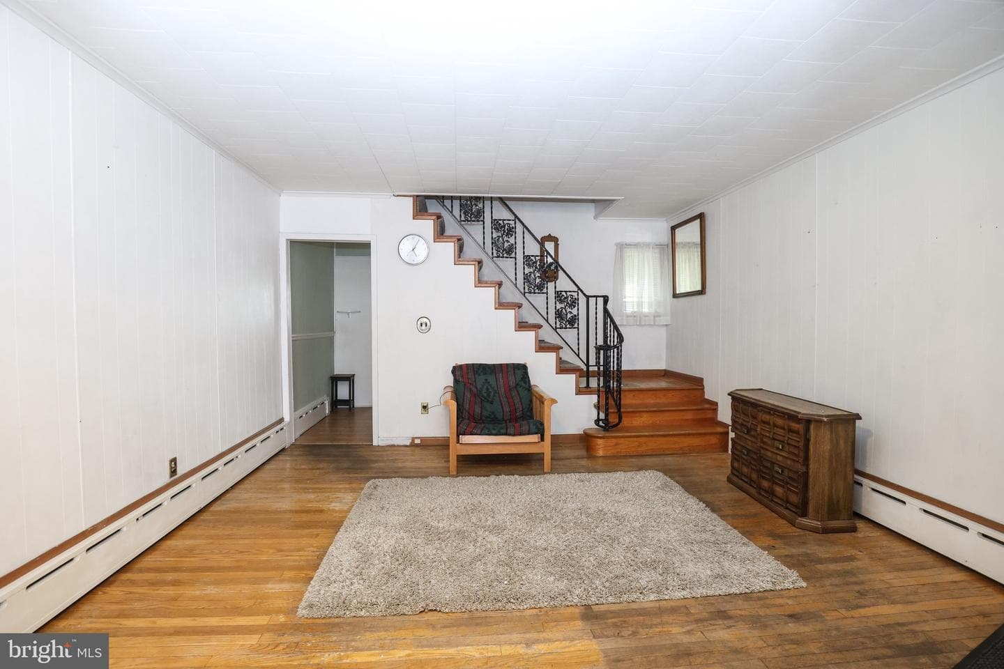 320 W New York Street photo 3