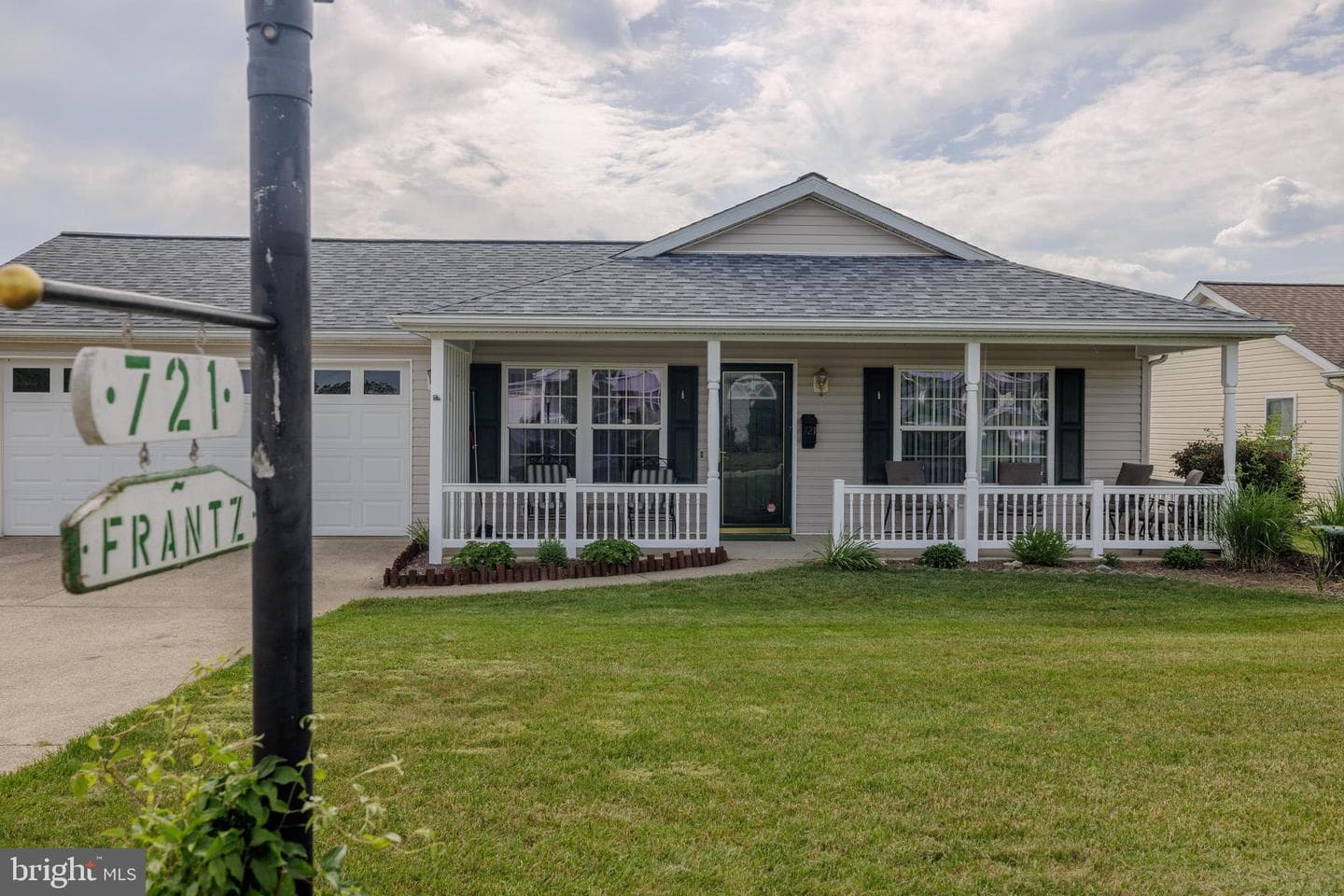 721 Union Court photo 22