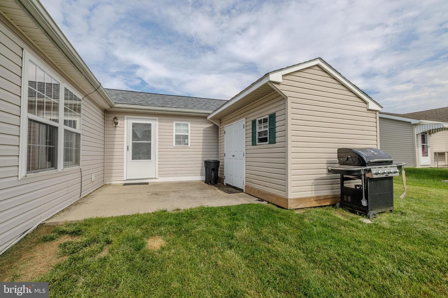721 Union Court photo 4