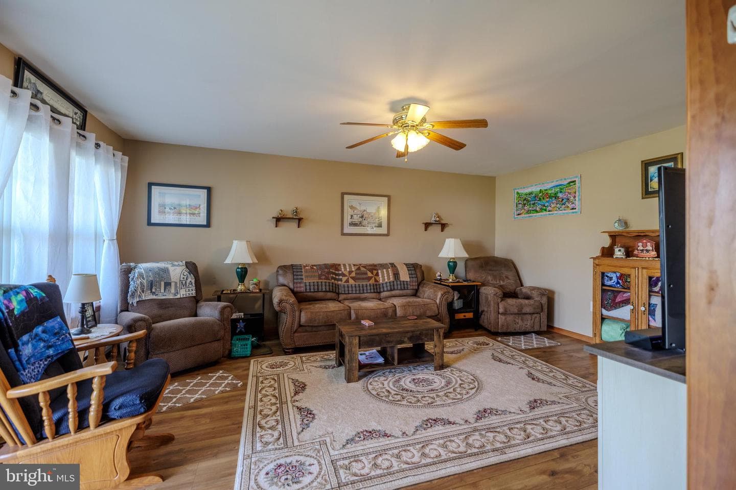 721 Union Court photo 7
