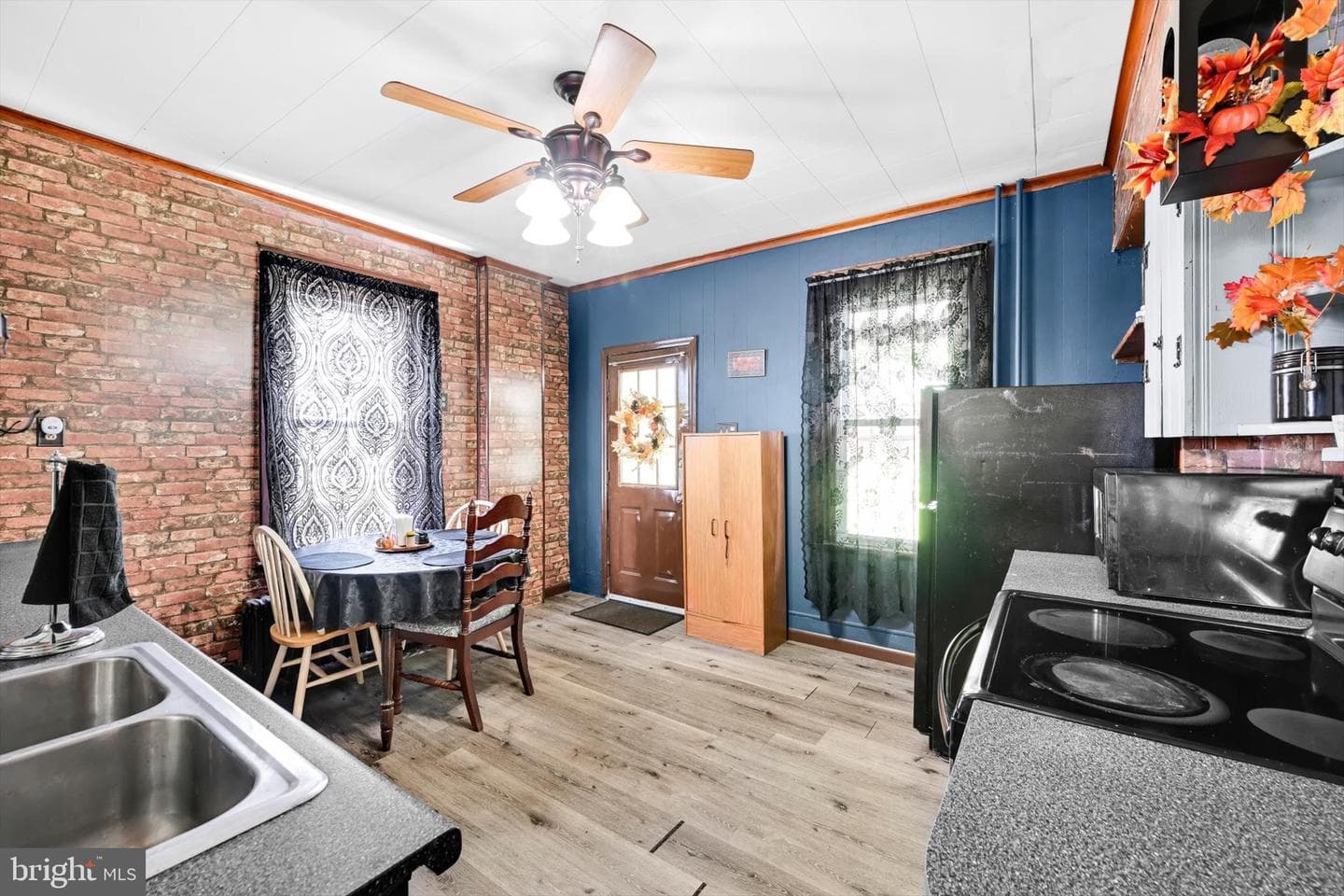 185 Virginia Avenue photo 11