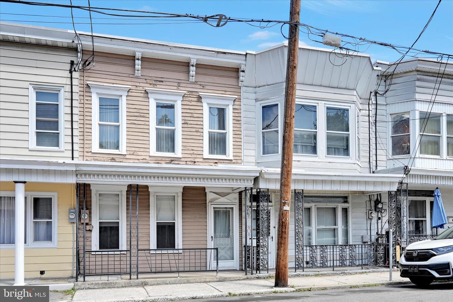527 W Mahanoy St