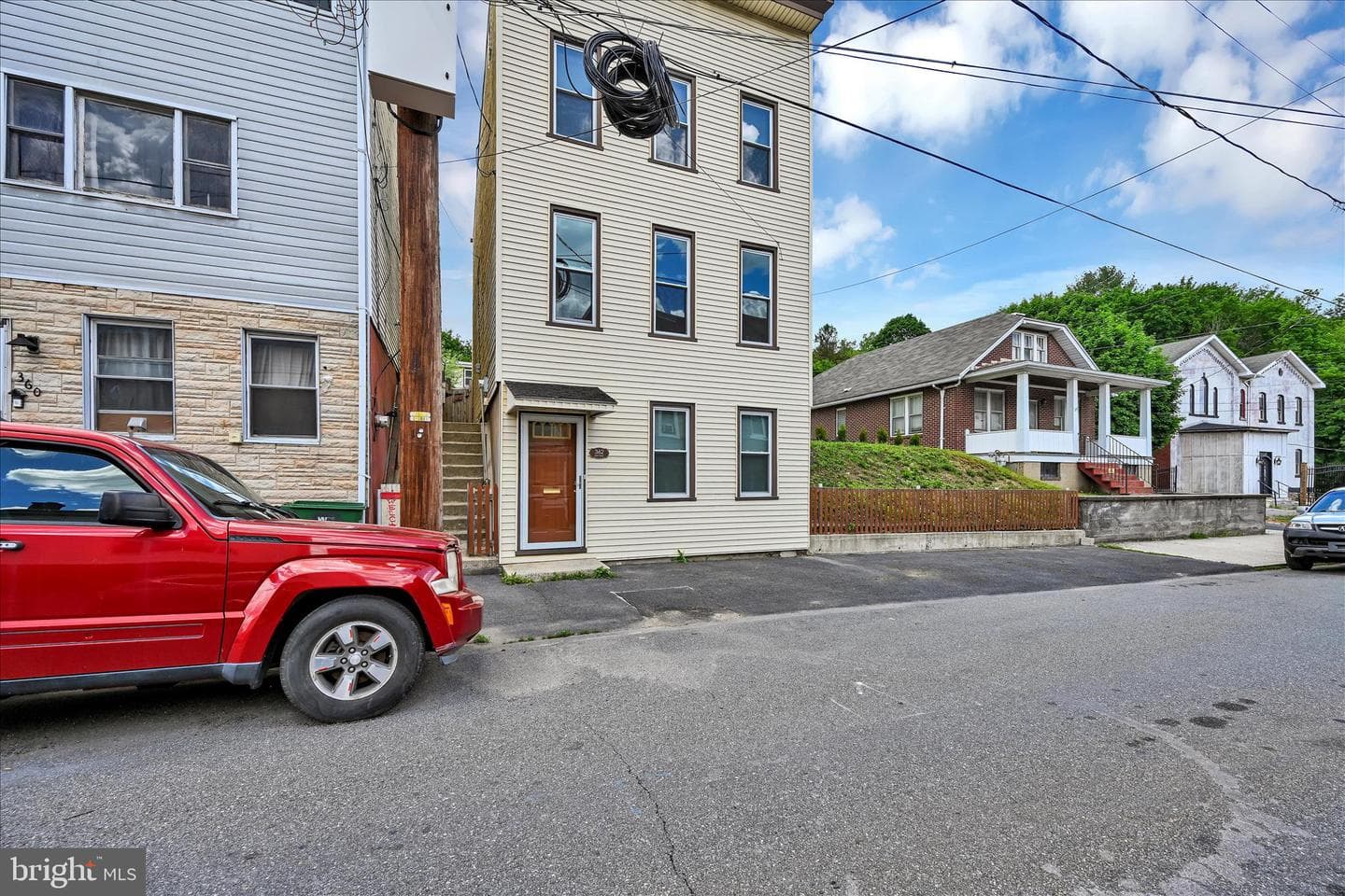 362 Front Street photo 3