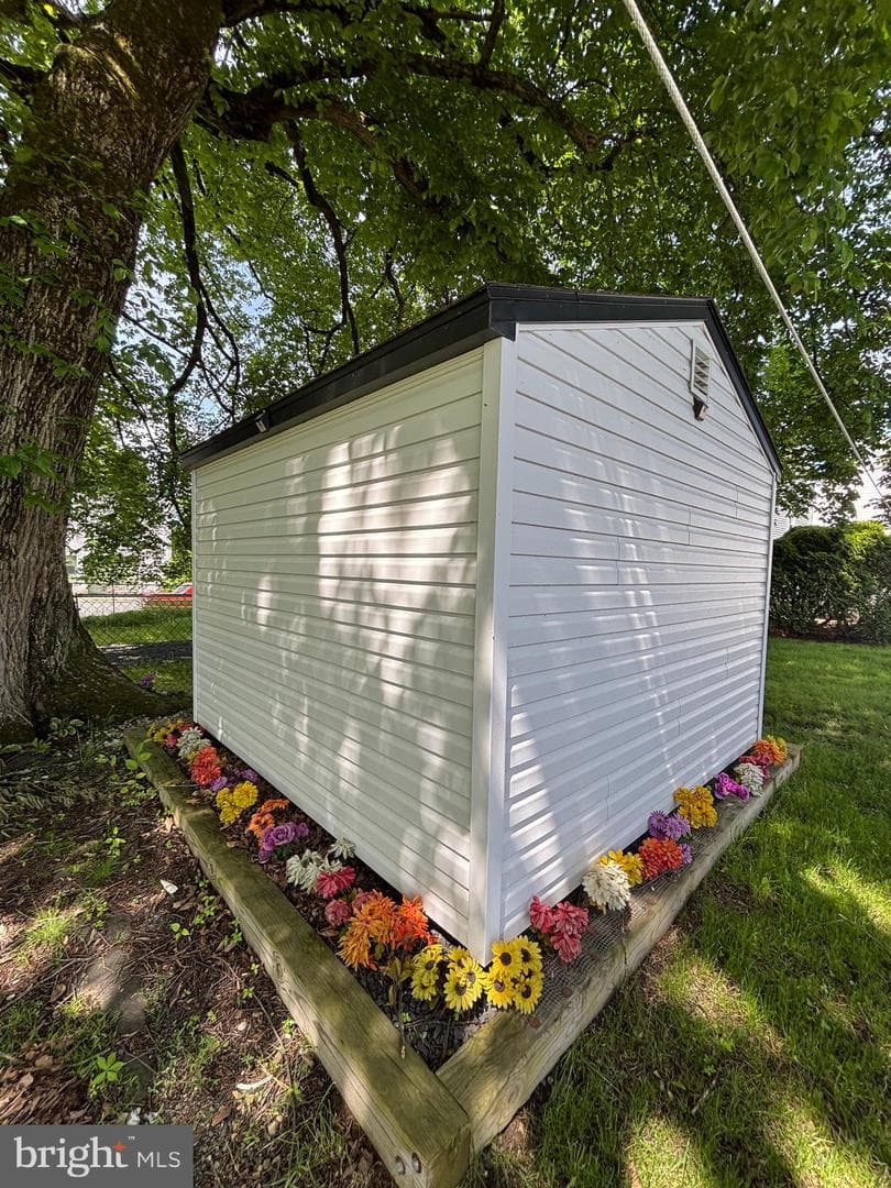 604 3rd Street photo 13