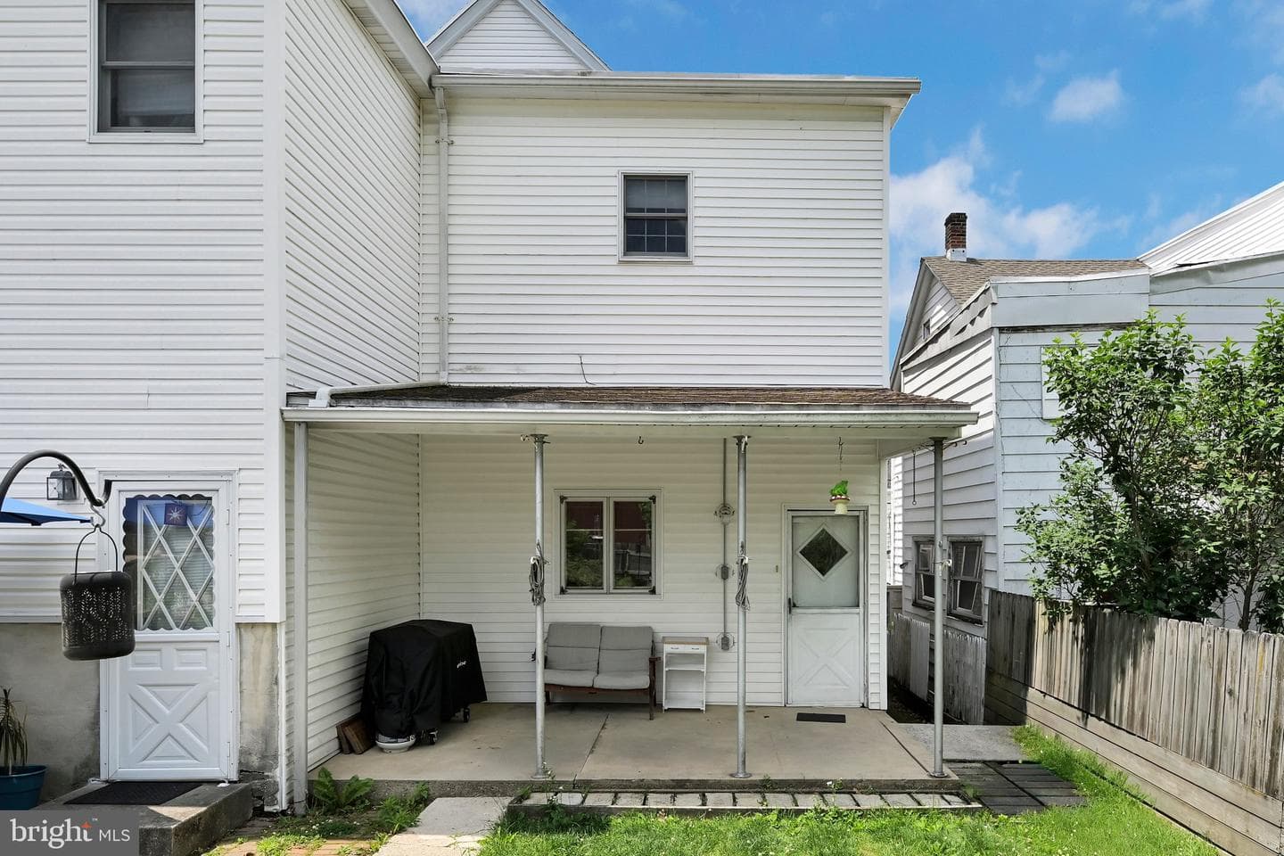 33 Avenue A photo 28