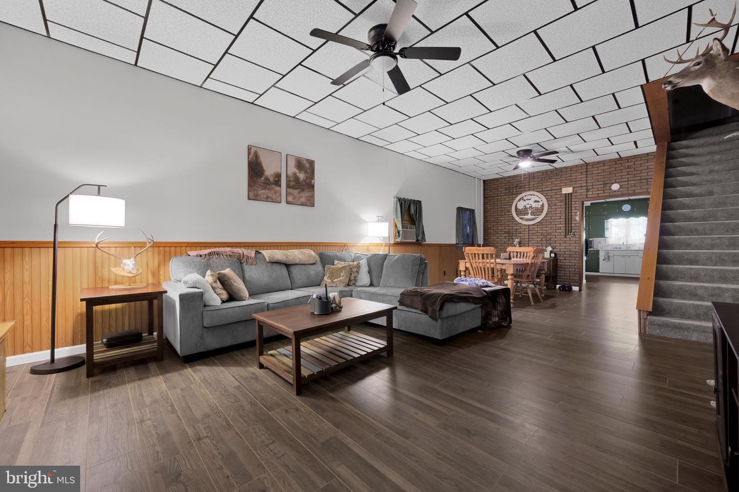 33 Avenue A photo 3