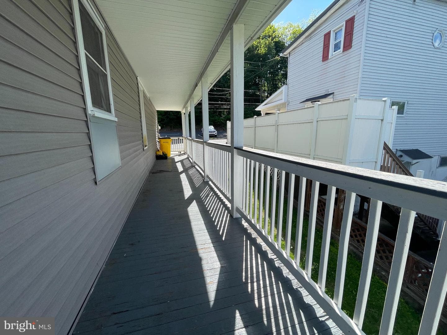 230 N Berne Street photo 27
