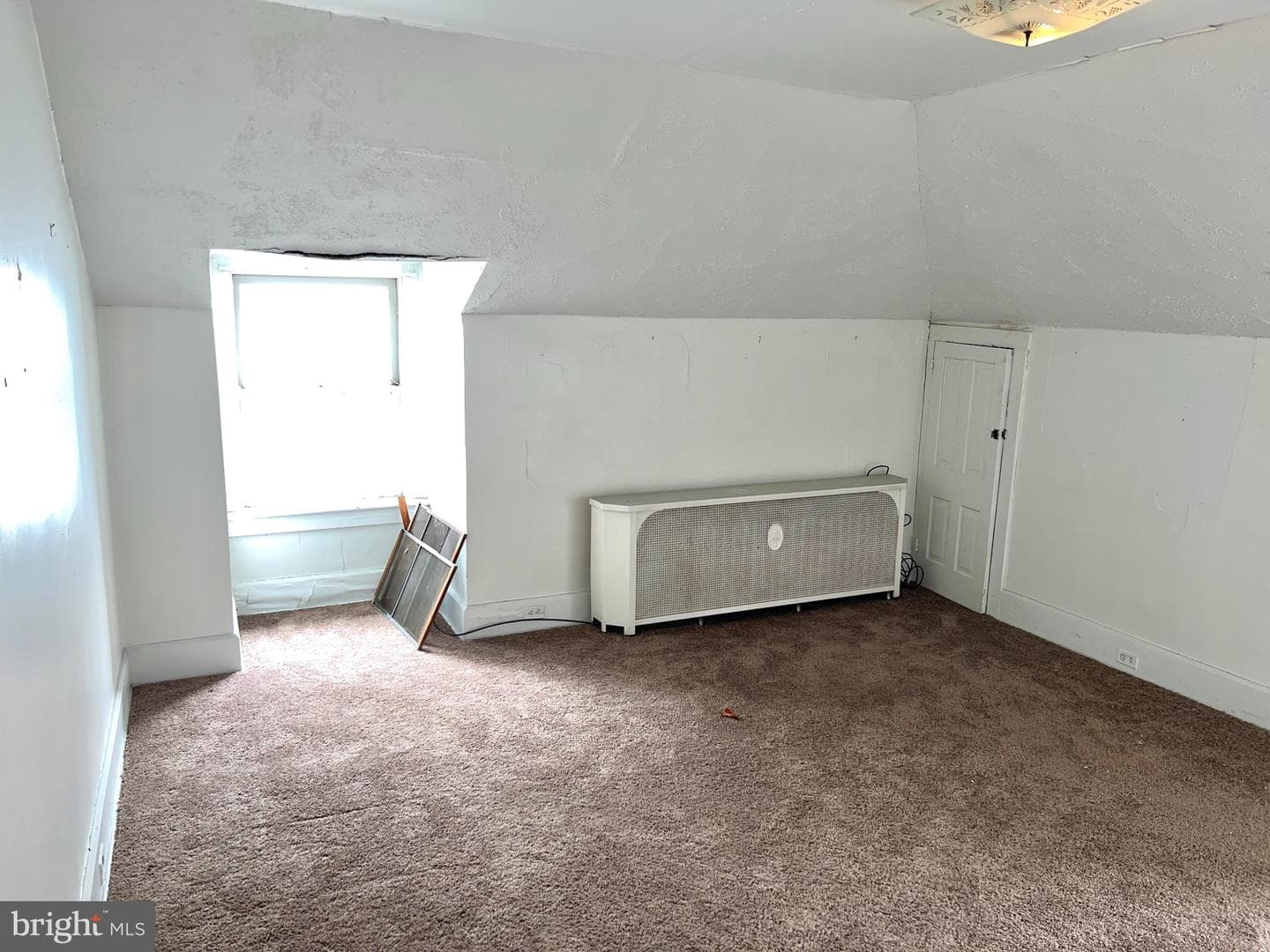 243 W Broad Street photo 65