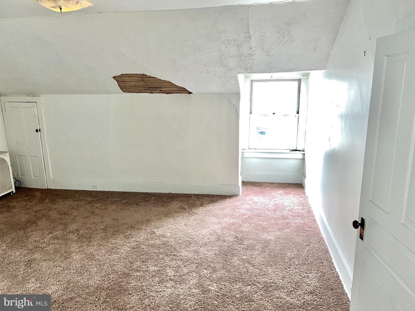 243 W Broad Street photo 66