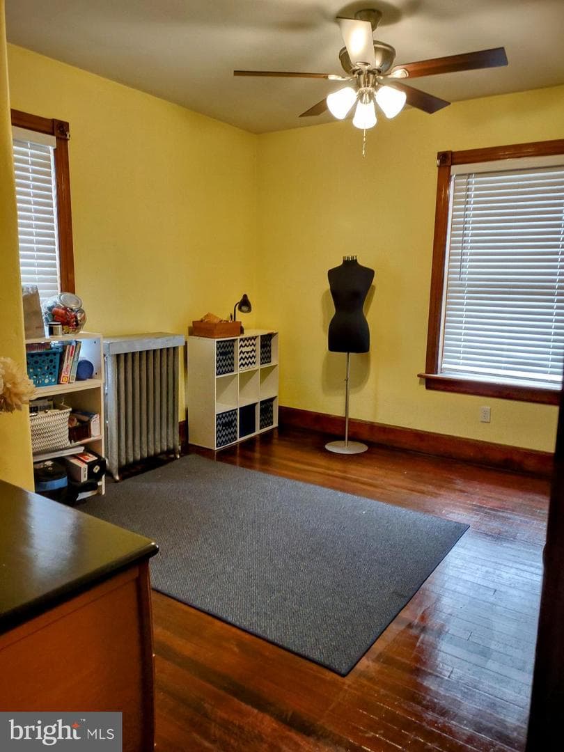 446 Broad Street photo 32