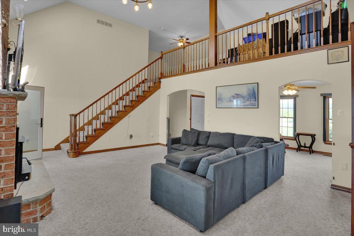 511 Summer Hill Road photo 16