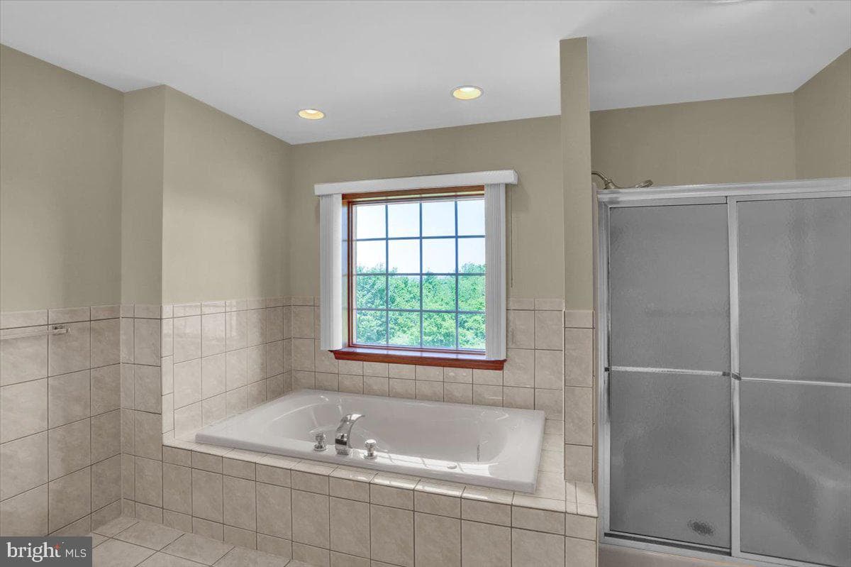 511 Summer Hill Road photo 34