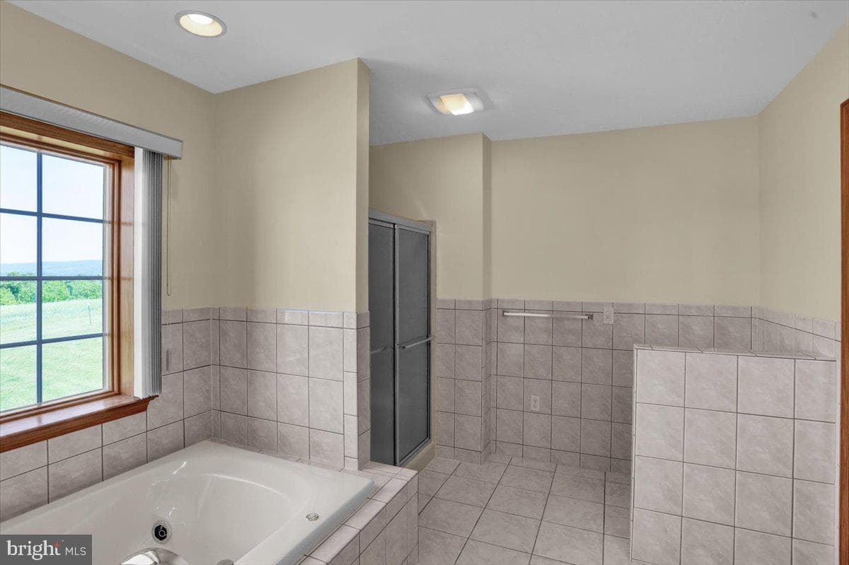 511 Summer Hill Road photo 36