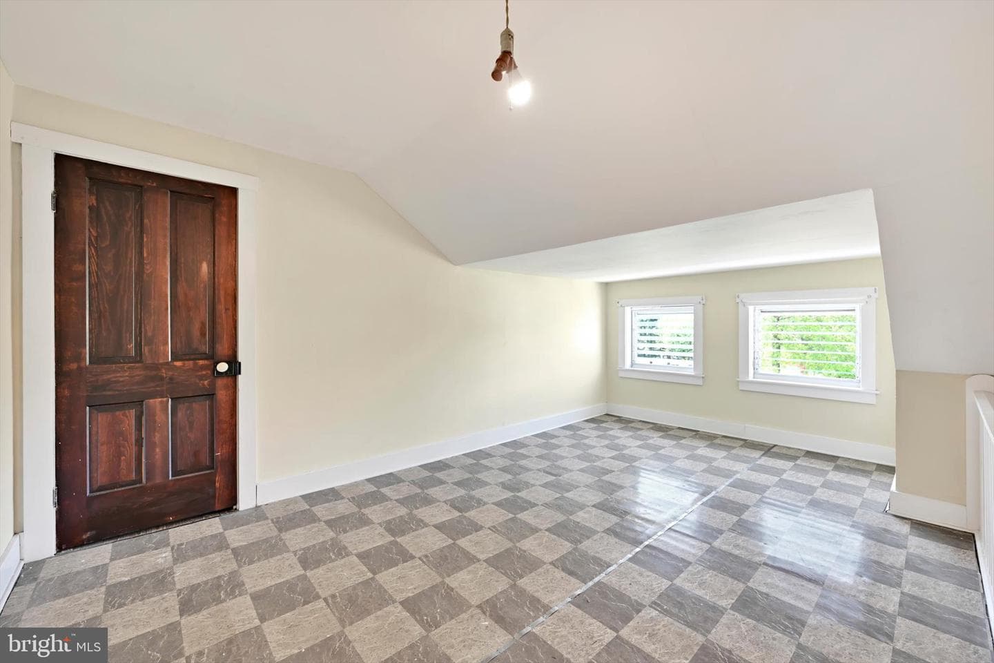 305 Gap Street photo 25