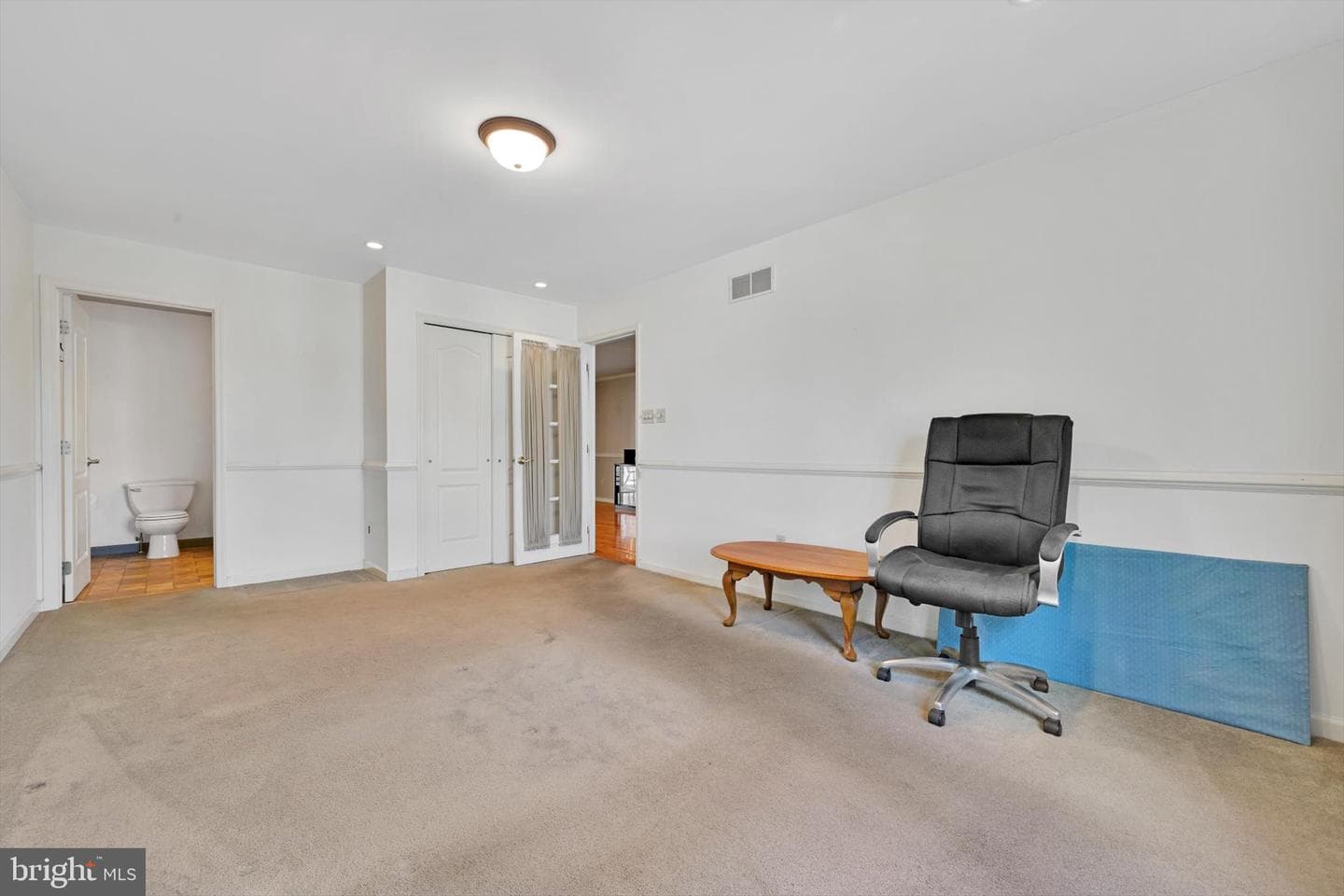 526 Lantern Green Way photo 15